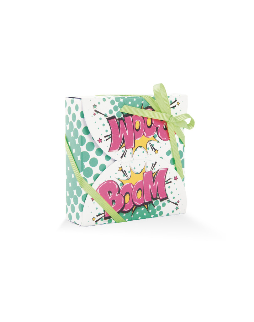 PAG/00200 Boom su fondo verde